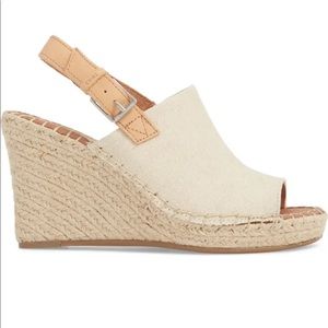 NWTags - Tom’s Monica wedge- size 6
